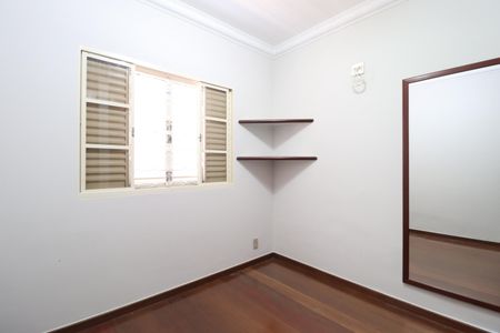 Casa para alugar com 294m², 4 quartos e 2 vagasQuarto 2