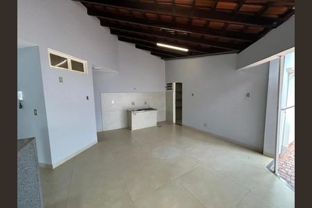 Casa para alugar com 294m², 4 quartos e 2 vagas