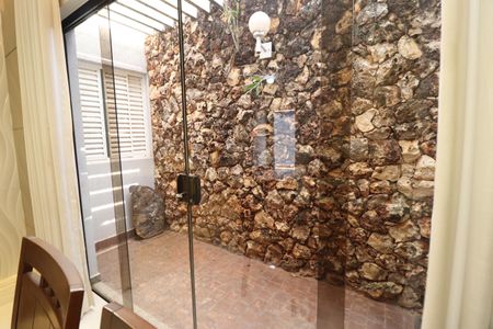 Casa para alugar com 294m², 4 quartos e 2 vagasJardim de inverno