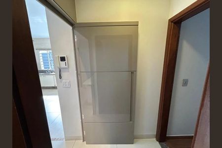 Casa para alugar com 294m², 4 quartos e 2 vagas