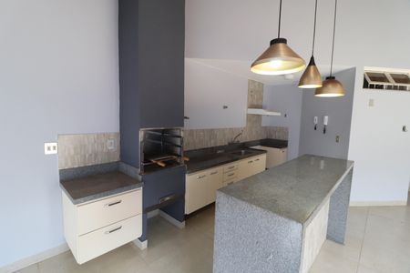 Casa para alugar com 294m², 4 quartos e 2 vagasChurrasqueira