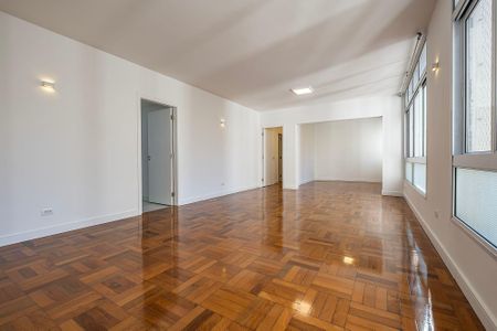 Apartamento à venda com 127m², 2 quartos e 1 vaga Apartamento à venda com 127m², 2 quartos e 1 vagaSala