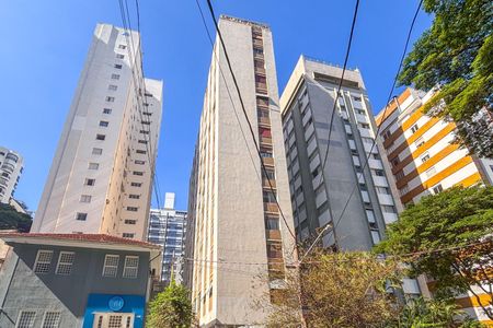 Apartamento à venda com 127m², 2 quartos e 1 vaga Apartamento à venda com 127m², 2 quartos e 1 vagaFachada