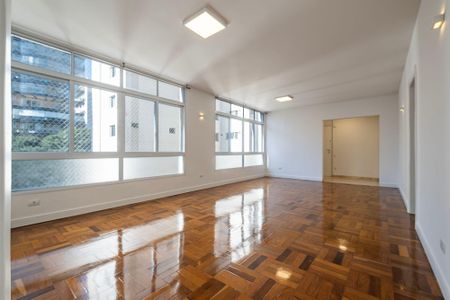 Apartamento à venda com 127m², 2 quartos e 1 vaga Apartamento à venda com 127m², 2 quartos e 1 vagaSala