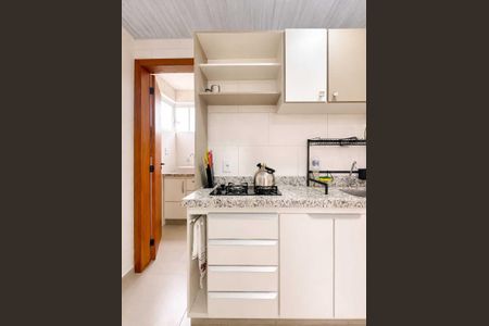 Cozinha de apartamento para alugar com 1 quarto, 30m² em Cachoeira do Bom Jesus Leste, Florianópolis