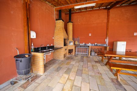Apartamento para alugar com 48m², 2 quartos e 1 vagaÁrea comum - Churrasqueira