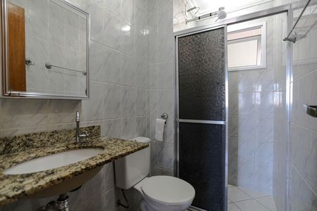 Apartamento para alugar com 72m², 2 quartos e 1 vaga Apartamento para alugar com 72m², 2 quartos e 1 vagaBanheiro