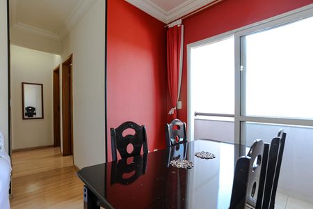 Apartamento para alugar com 72m², 2 quartos e 1 vaga Apartamento para alugar com 72m², 2 quartos e 1 vagaSala