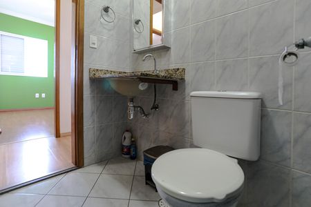 Apartamento para alugar com 72m², 2 quartos e 1 vaga Apartamento para alugar com 72m², 2 quartos e 1 vagaBanheiro