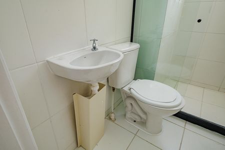 Apartamento para alugar com 80m², 2 quartos e 1 vaga Apartamento para alugar com 80m², 2 quartos e 1 vagaBanheiro