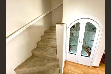 Casa à venda com 160m², 4 quartos e 3 vagas