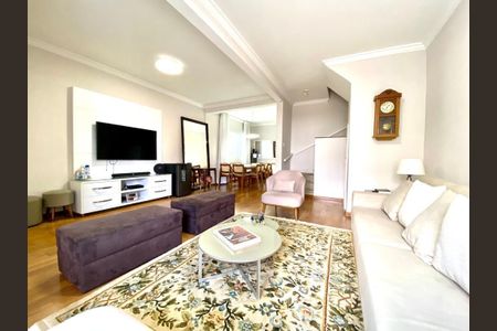 Casa à venda com 160m², 4 quartos e 3 vagas