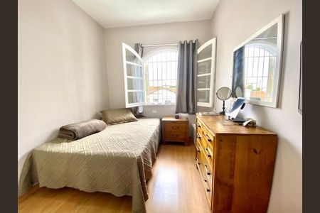 Casa à venda com 4 quartos, 160m² em Vila Mariana, São Paulo