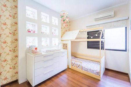 Casa à venda com 4 quartos, 280m² em Vila da Saúde, São Paulo