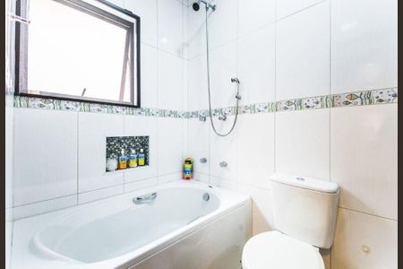 Casa à venda com 280m², 4 quartos e 4 vagas
