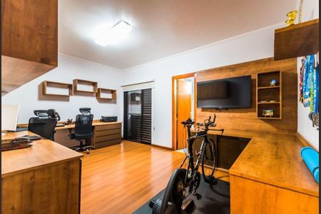 Casa à venda com 280m², 4 quartos e 4 vagas