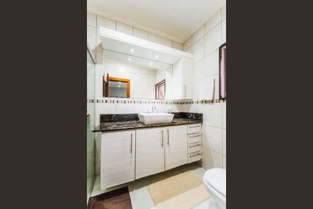 Casa à venda com 280m², 4 quartos e 4 vagas