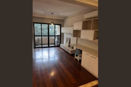 Apartamento para alugar com 3 quartos, 107m² em Jardim Vila Mariana, São Paulo