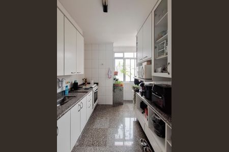Apartamento à venda com 100m², 3 quartos e sem vaga Apartamento à venda com 100m², 3 quartos e sem vagaCozinha