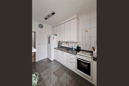 Apartamento à venda com 100m², 3 quartos e sem vaga Apartamento à venda com 100m², 3 quartos e sem vagaCozinha