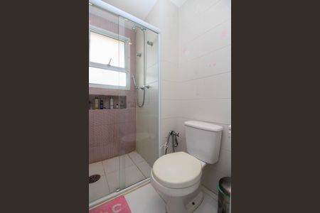 Apartamento à venda com 200m², 3 quartos e 3 vagas Apartamento à venda com 200m², 3 quartos e 3 vagasBanheiro Suíte 1