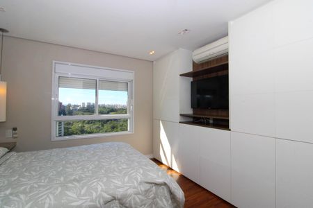 Apartamento à venda com 200m², 3 quartos e 3 vagas Apartamento à venda com 200m², 3 quartos e 3 vagasSuíte 2