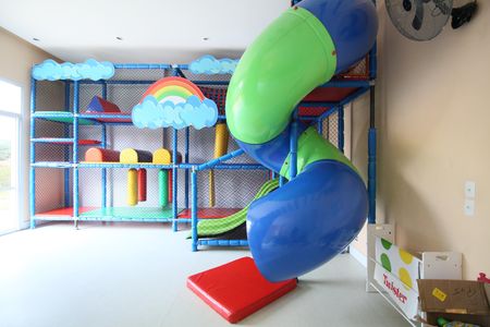 Apartamento à venda com 200m², 4 quartos e 3 vagasÁrea comum - Brinquedoteca