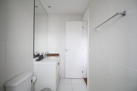 Apartamento à venda com 200m², 4 quartos e 3 vagasBanheiro da Suíte 2