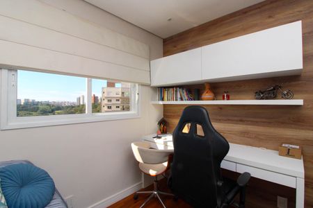 Apartamento à venda com 200m², 3 quartos e 3 vagas Apartamento à venda com 200m², 3 quartos e 3 vagasQuarto