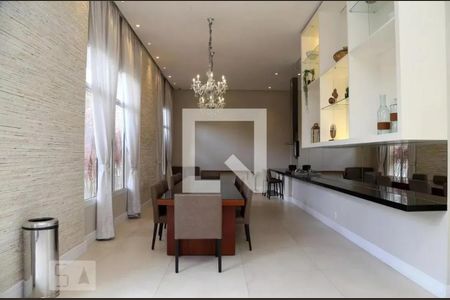 Apartamento à venda com 200m², 3 quartos e 3 vagas Apartamento à venda com 200m², 3 quartos e 3 vagasÁrea comum