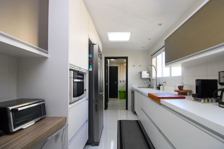 Apartamento à venda com 200m², 3 quartos e 3 vagas Apartamento à venda com 200m², 3 quartos e 3 vagasCozinha