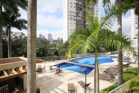 Apartamento à venda com 200m², 4 quartos e 3 vagasÁrea comum - Piscina