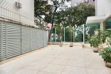 Apartamento à venda com 90m², 3 quartos e 2 vagas Apartamento à venda com 90m², 3 quartos e 2 vagasÁrea comum