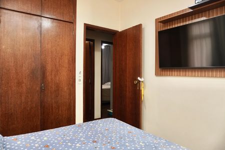 Apartamento à venda com 90m², 3 quartos e 2 vagas Apartamento à venda com 90m², 3 quartos e 2 vagasSuíte