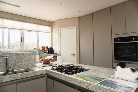 Apartamento à venda com 90m², 3 quartos e 2 vagas Apartamento à venda com 90m², 3 quartos e 2 vagasCozinha e Área de Serviço