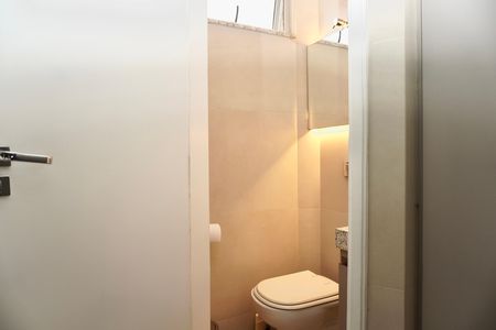 Apartamento à venda com 90m², 3 quartos e 2 vagas Apartamento à venda com 90m², 3 quartos e 2 vagasLavabo