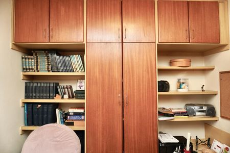 Apartamento à venda com 90m², 3 quartos e 2 vagas Apartamento à venda com 90m², 3 quartos e 2 vagasQuarto 2