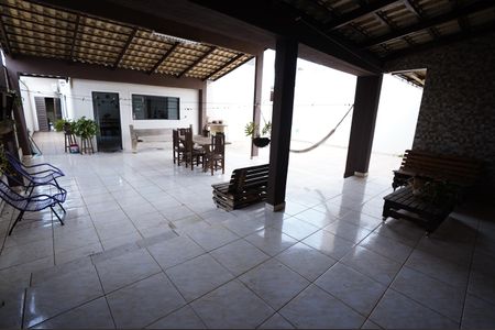 Casa à venda com 420m², 5 quartos e 4 vagas