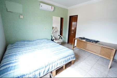 Casa à venda com 420m², 5 quartos e 4 vagas