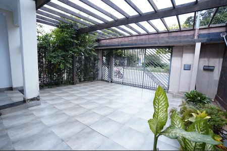 Casa à venda com 420m², 5 quartos e 4 vagas