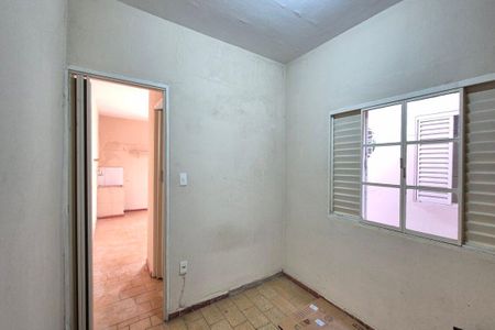 Casa à venda com 108m², 3 quartos e 2 vagasQuarto 3 