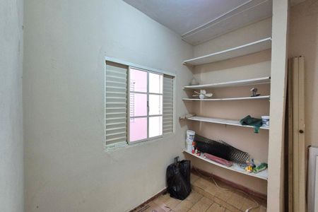 Casa à venda com 108m², 3 quartos e 2 vagasQuarto 3 