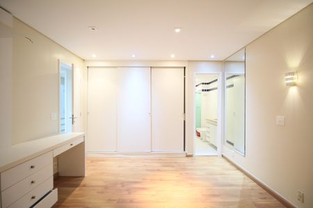 Apartamento para alugar com 124m², 3 quartos e 2 vagasSuíte 1