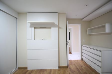 Apartamento para alugar com 124m², 3 quartos e 2 vagasSuíte 2