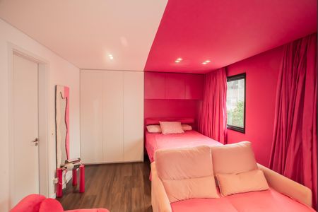 Studio à venda com 35m², 1 quarto e 1 vaga Studio à venda com 35m², 1 quarto e 1 vagaStudio