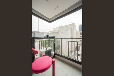 Studio à venda com 35m², 1 quarto e 1 vaga Studio à venda com 35m², 1 quarto e 1 vagaVaranda
