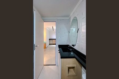 Apartamento para alugar com 39m², 2 quartos e sem vaga Apartamento para alugar com 39m², 2 quartos e sem vagaBanheiro