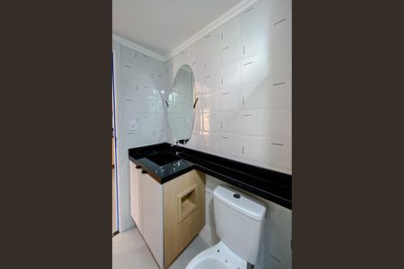 Apartamento para alugar com 39m², 2 quartos e sem vaga Apartamento para alugar com 39m², 2 quartos e sem vagaBanheiro