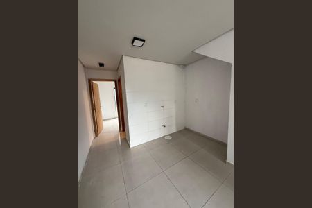 Cozinha de apartamento para alugar com 1 quarto, 35m² em Jardim Algarve, Viamão