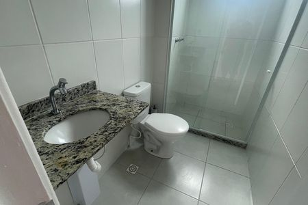 Casa para alugar com 50m², 2 quartos e 1 vaga Casa para alugar com 50m², 2 quartos e 1 vagaBanheiro